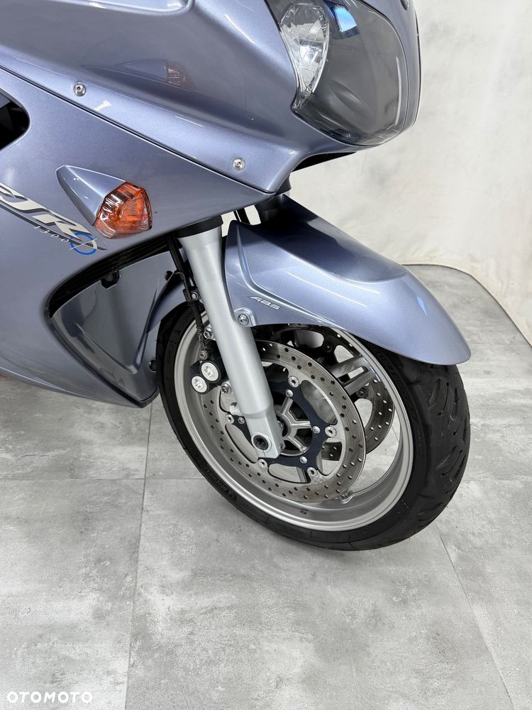 Yamaha FJR - 20