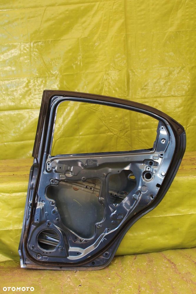 Drzwi Mazda 3 2013-2018r. tył prawy - 2