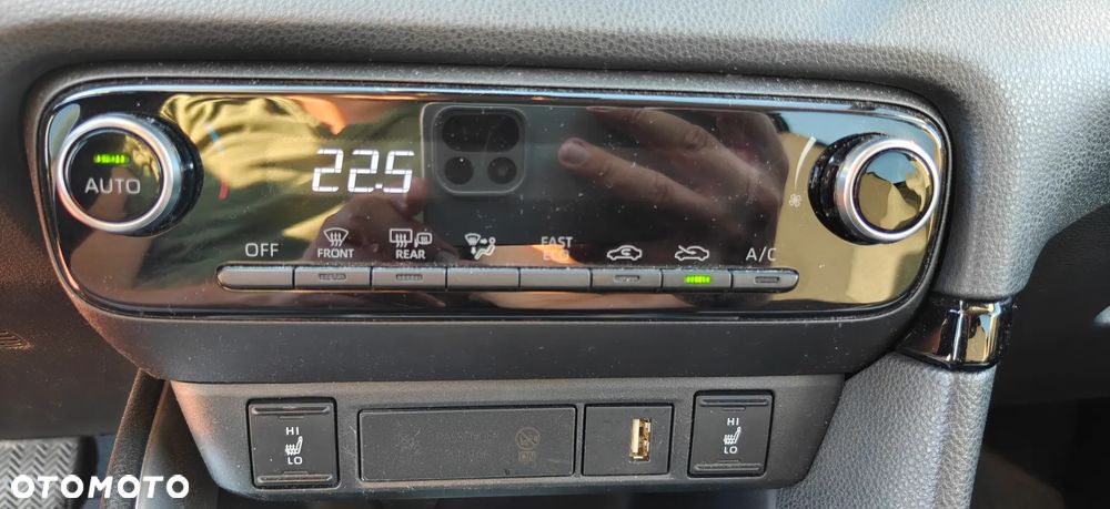 Toyota Yaris - 12