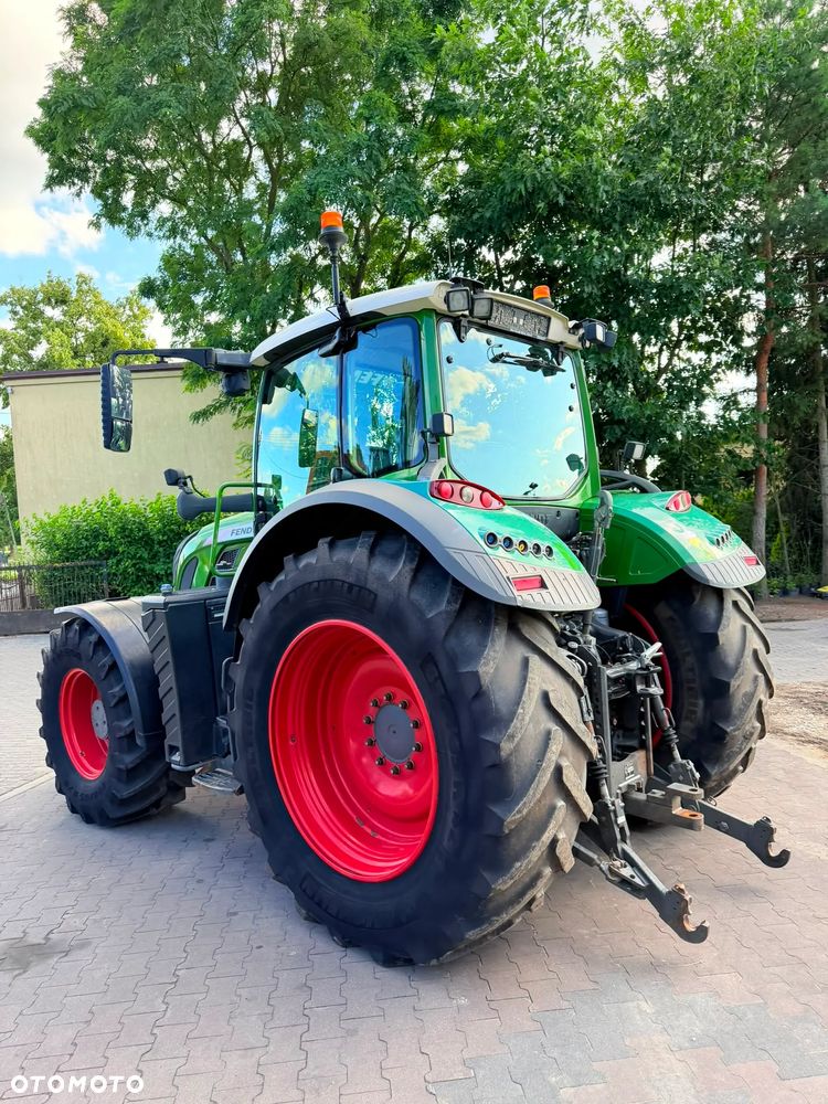 Fendt 724 Vario Profi Plus - 16
