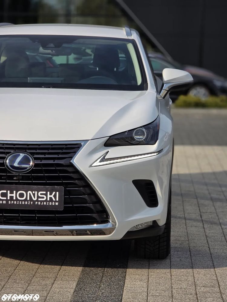 Lexus NX 300h Elegance AWD - 39