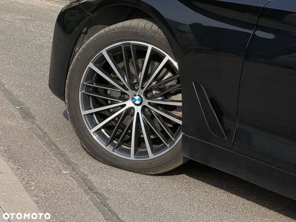 BMW Seria 5 - 17