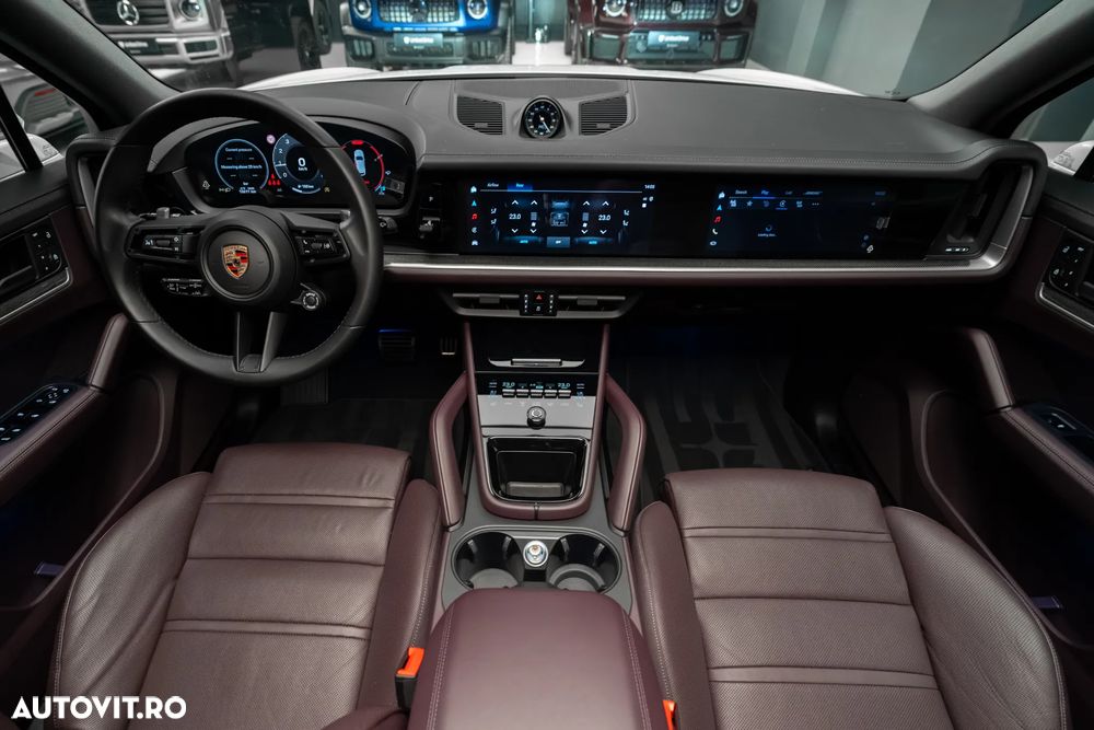 Porsche Cayenne - 31