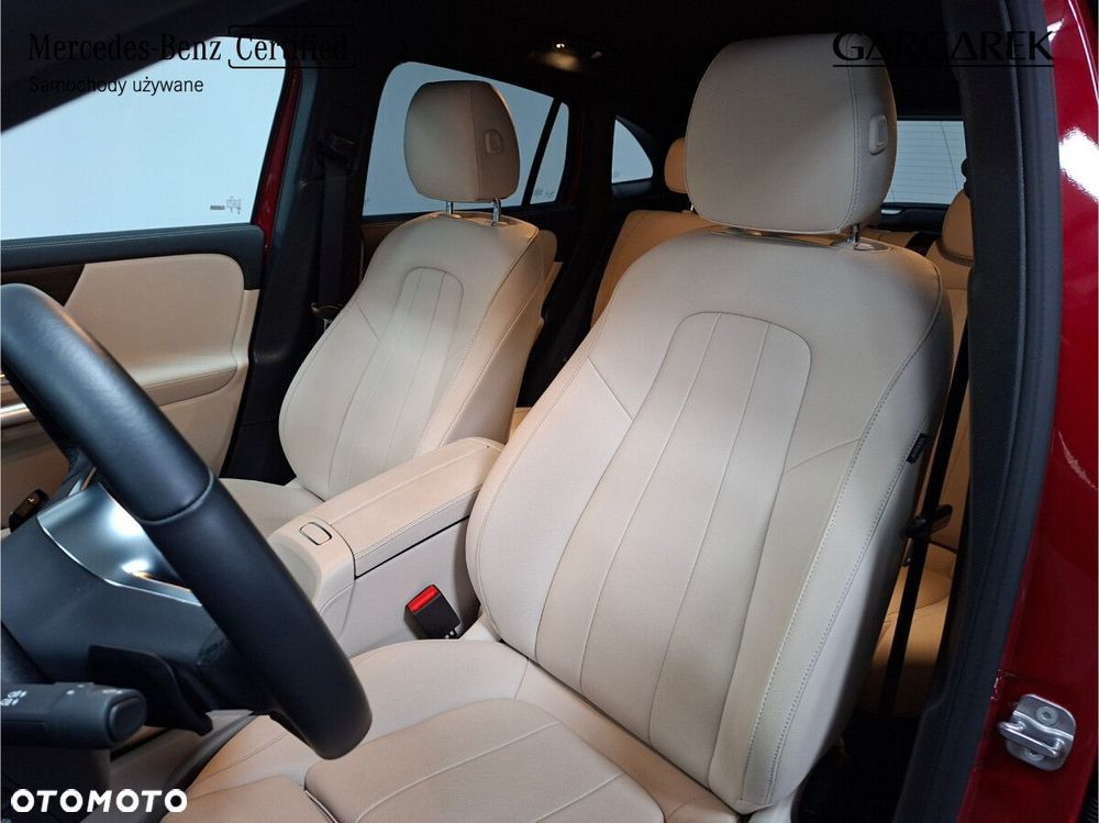 Mercedes-Benz GLA 200 mHEV Progressive 7G-DCT - 17