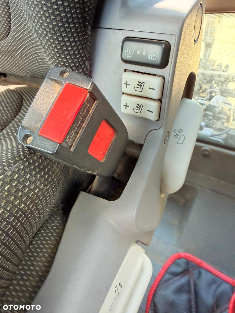 Fendt 828 Vario Profi Plus - 28