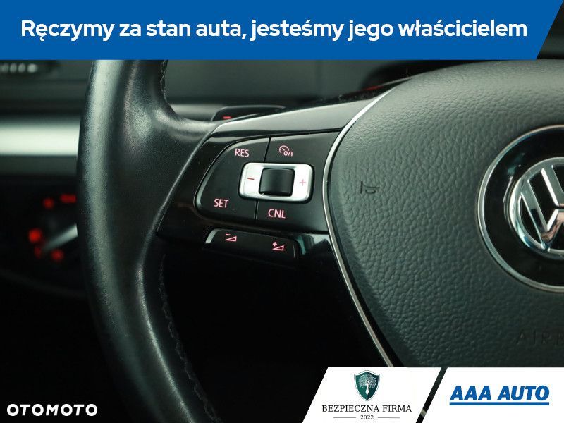 Volkswagen Sharan - 16