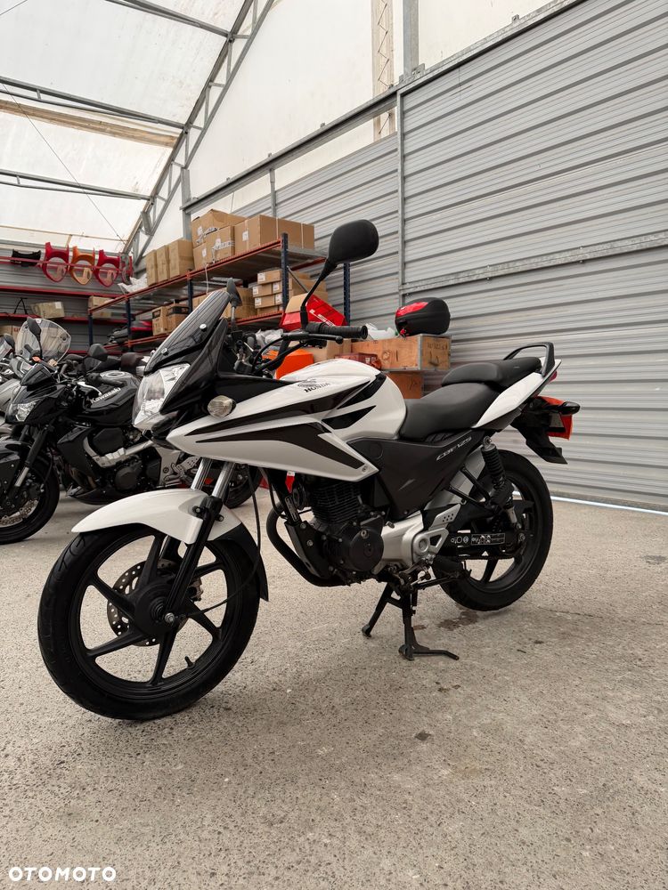Honda CBF - 3