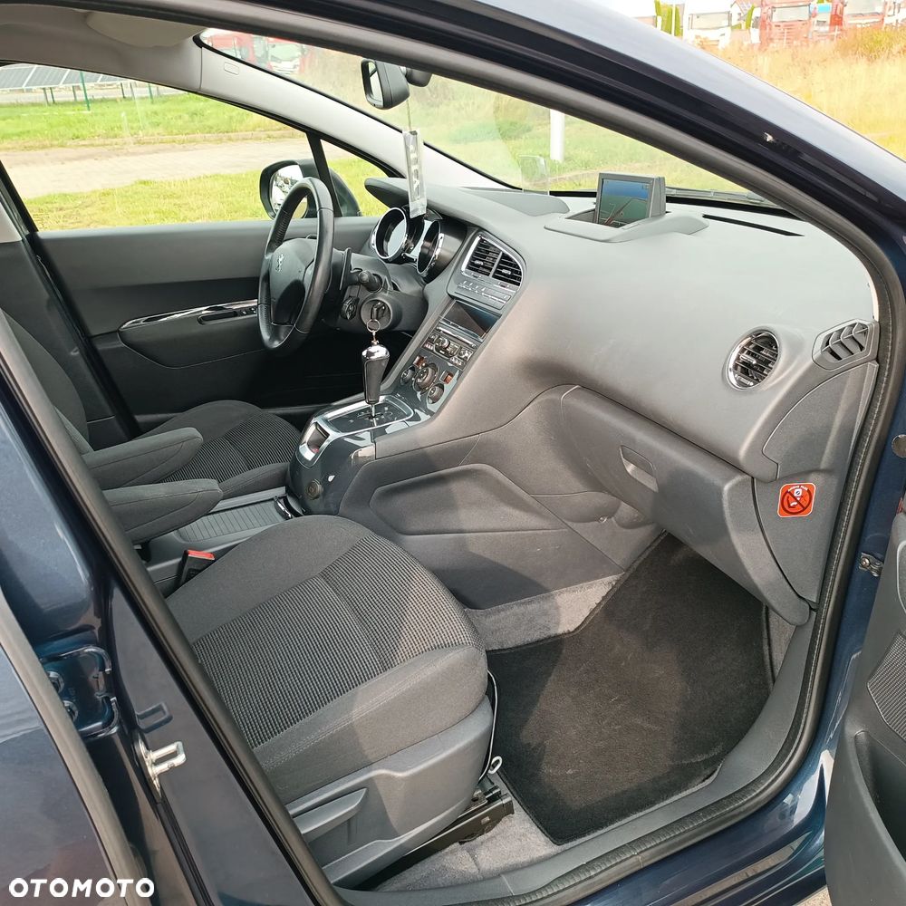 Peugeot 5008 e-HDI 115 ETG6 Stop&Start Business-Line - 19