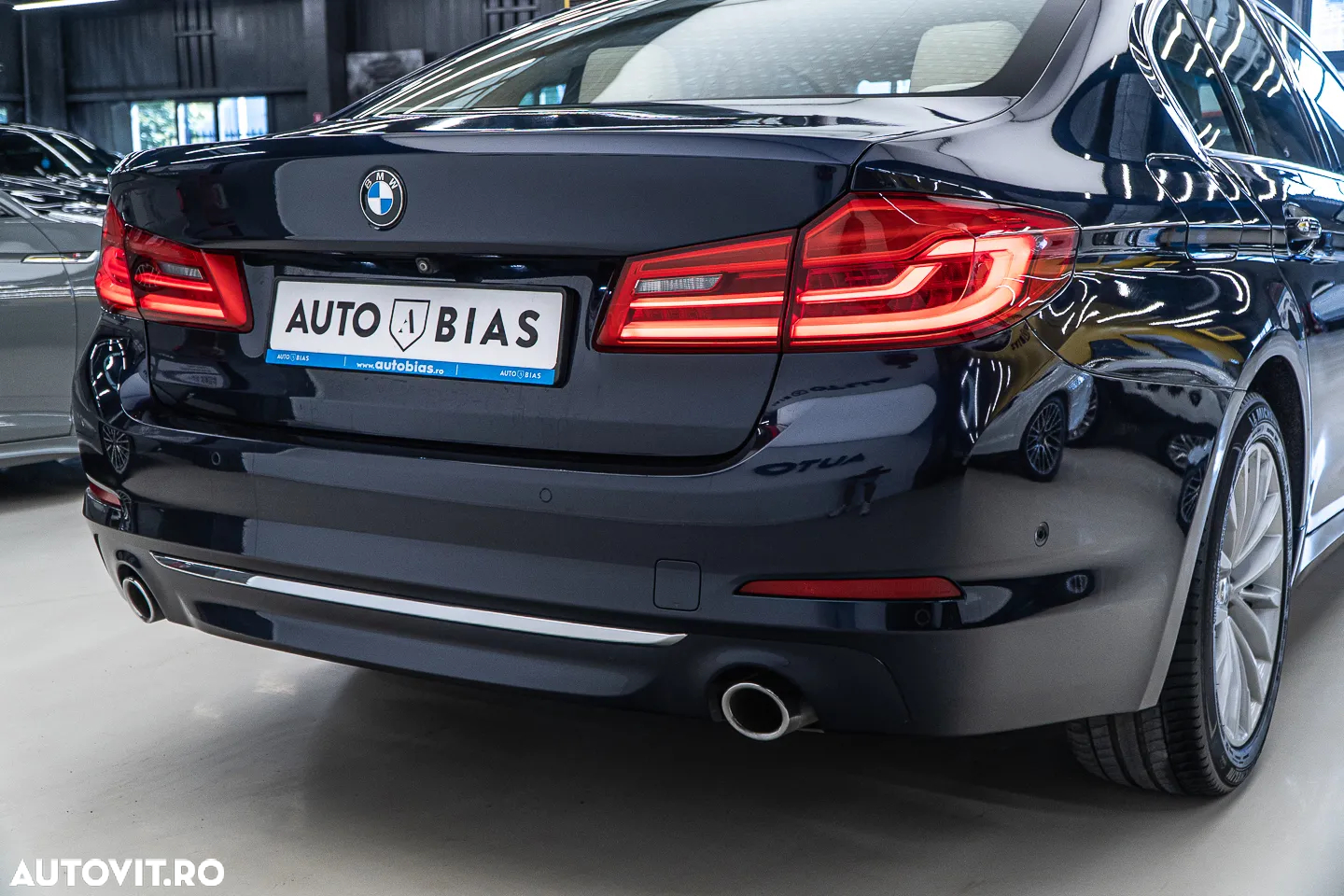 BMW Seria 5 520d xDrive Aut. Luxury Line - 13