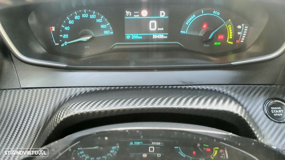 Peugeot e-208 - 22