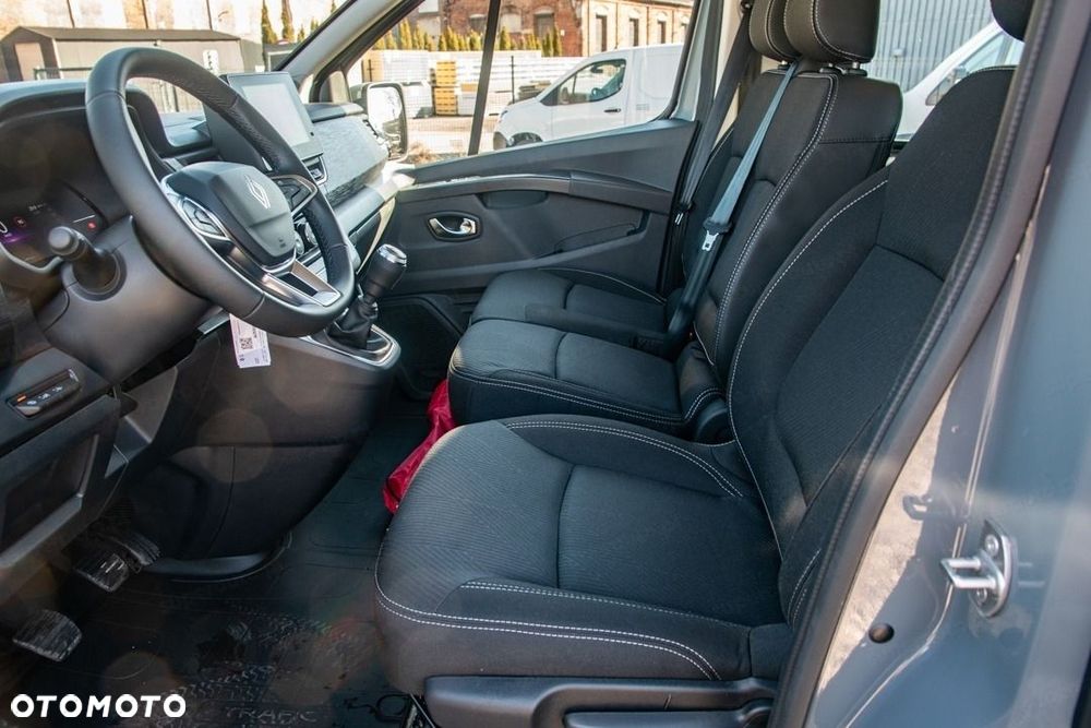 Renault Trafic - 9