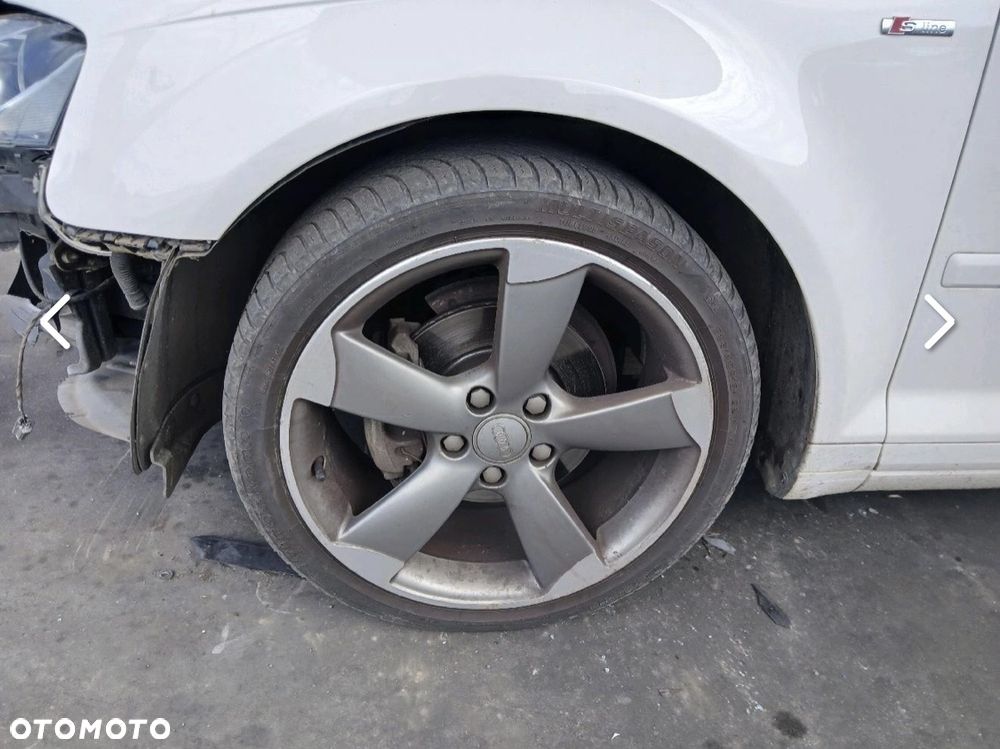 Audi A3 Sportback 2.0 TDI DPF S tronic S line Sportpaket - 20