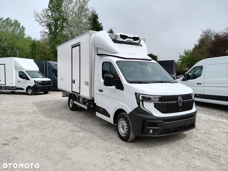 Renault Master Izoterma 8EP Agregat 230V + Grzanie Od Ręki - 2