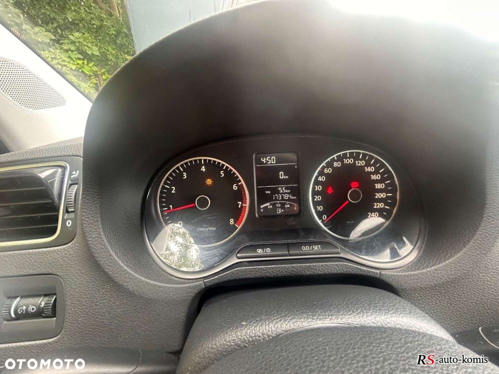 Volkswagen Polo - 23