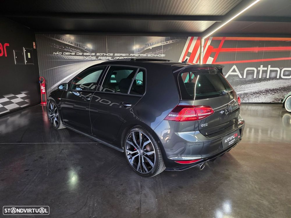 VW Golf 2.0 TSi GTi DSG - 13