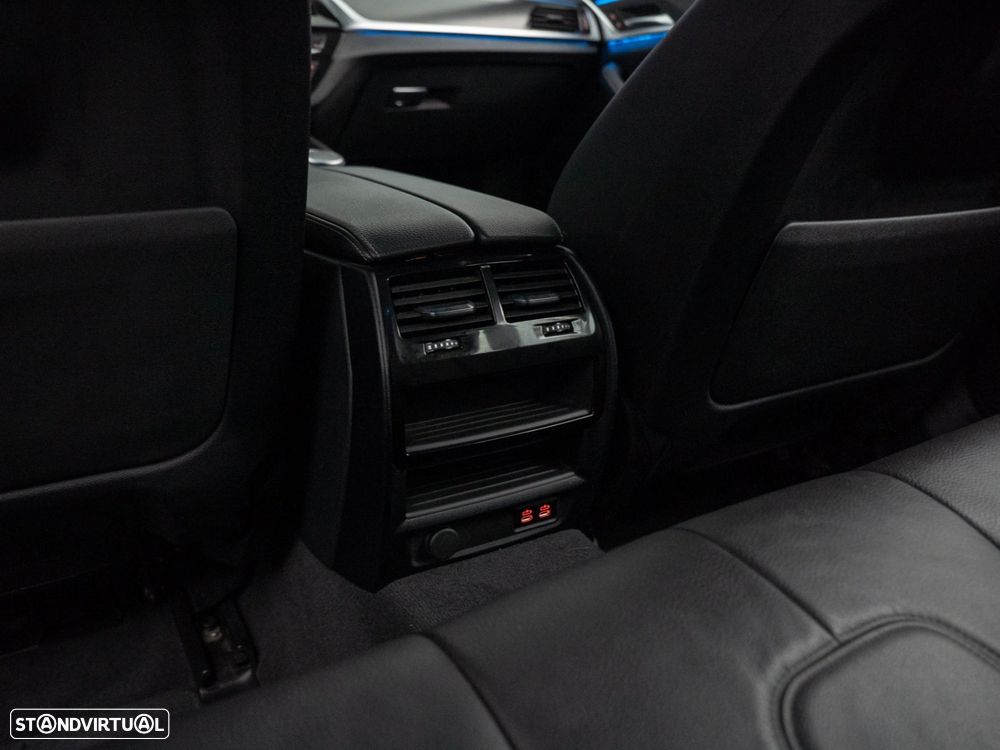 BMW 520 e Pack M - 49