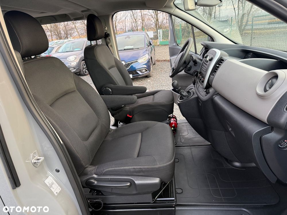 Renault Trafic - 13