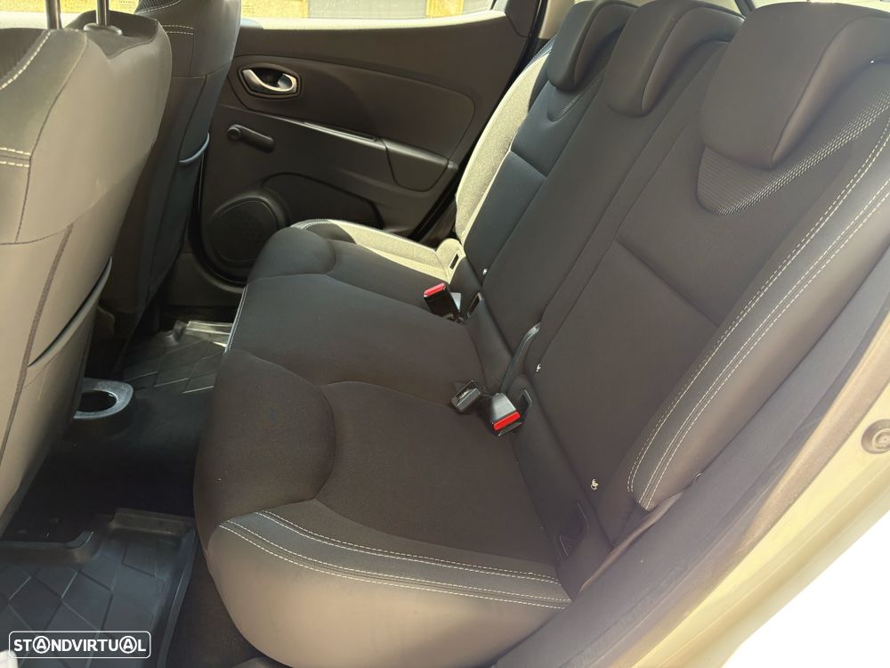 Renault Clio 0.9 TCe Limited - 13