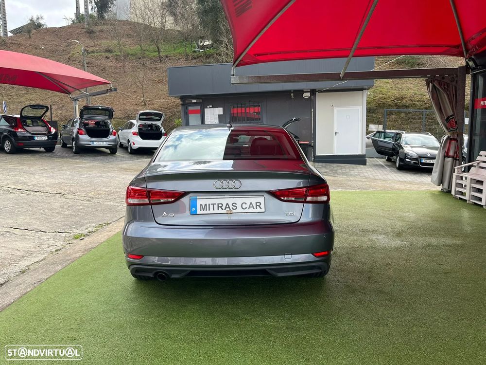 Audi A3 Limousine 1.6 TDI - 4