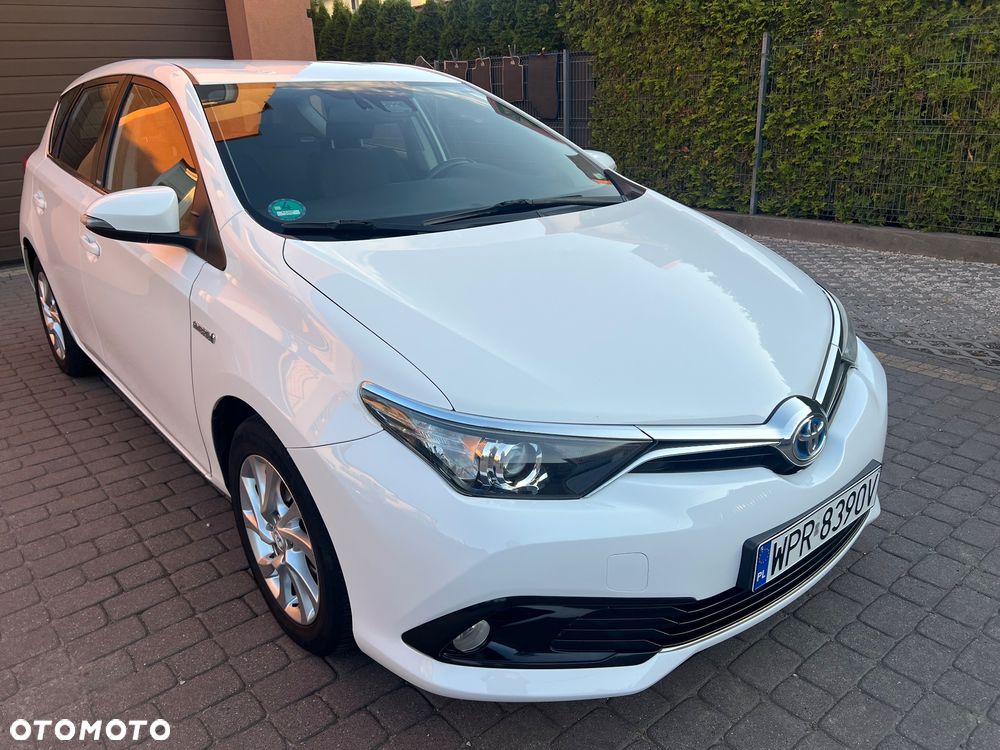 Toyota Auris 1.8 HSD Sol - 7