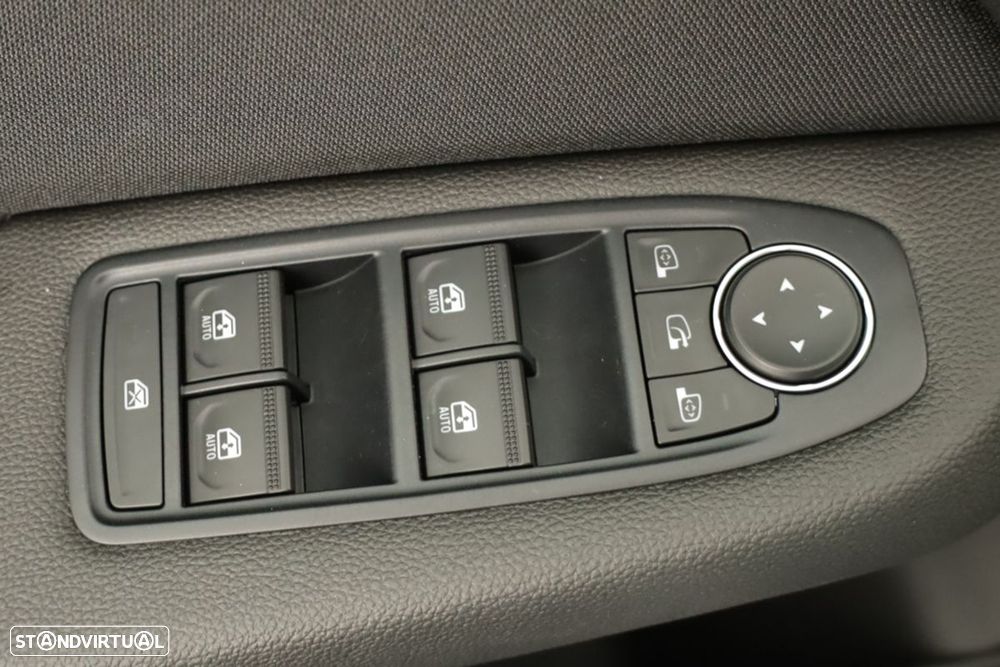 Renault Clio - 21