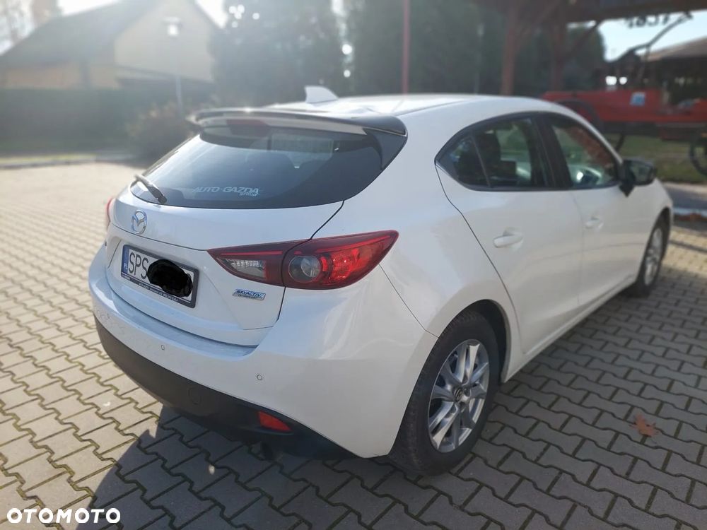 Mazda 3 - 5