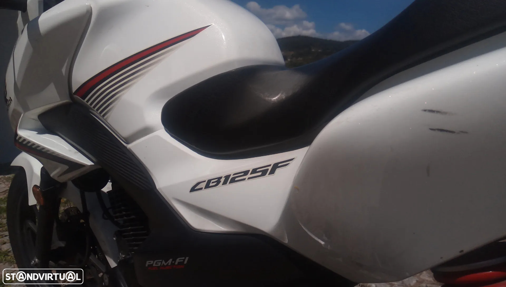 Honda CB - 2