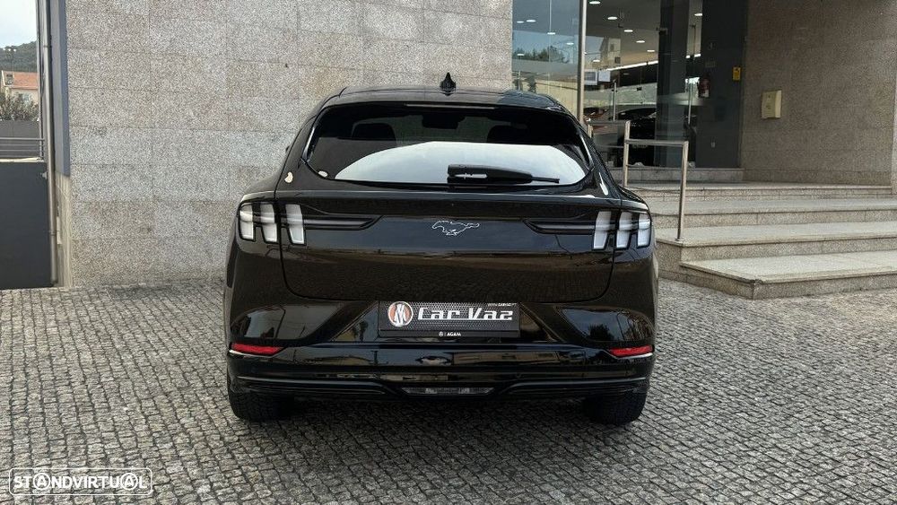 Ford Mustang Mach-E AWD - 5