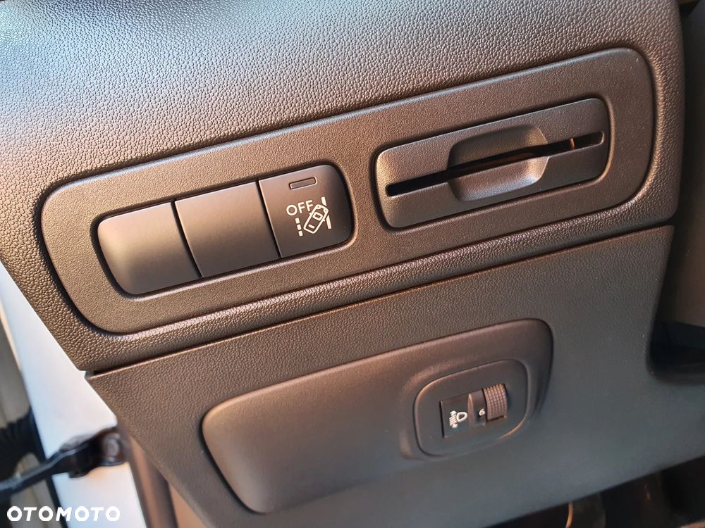 Citroën C3 Aircross PureTech 110 Stop & Start OPF SHINE PACK - 23