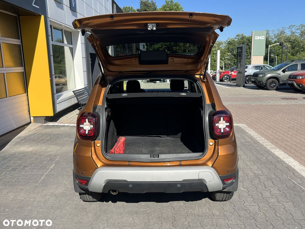Dacia Duster 1.6 SCe Essential - 17