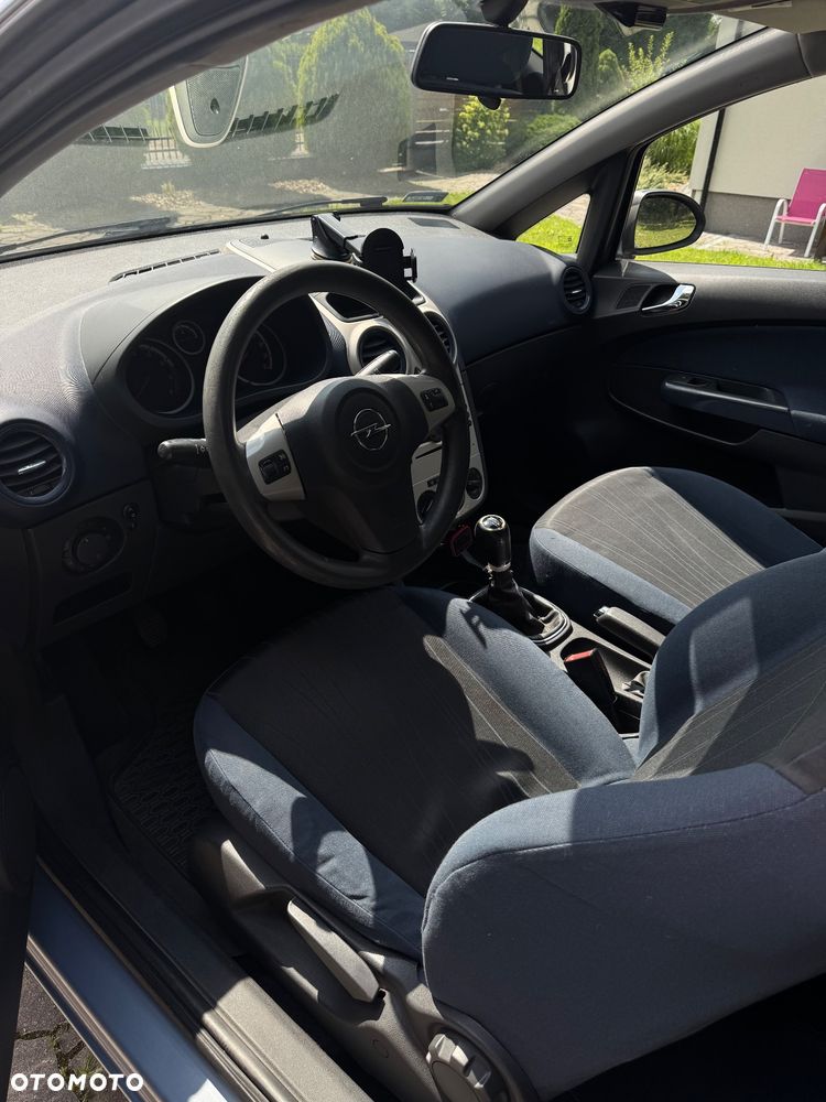 Opel Corsa 1.4 16V Enjoy - 8