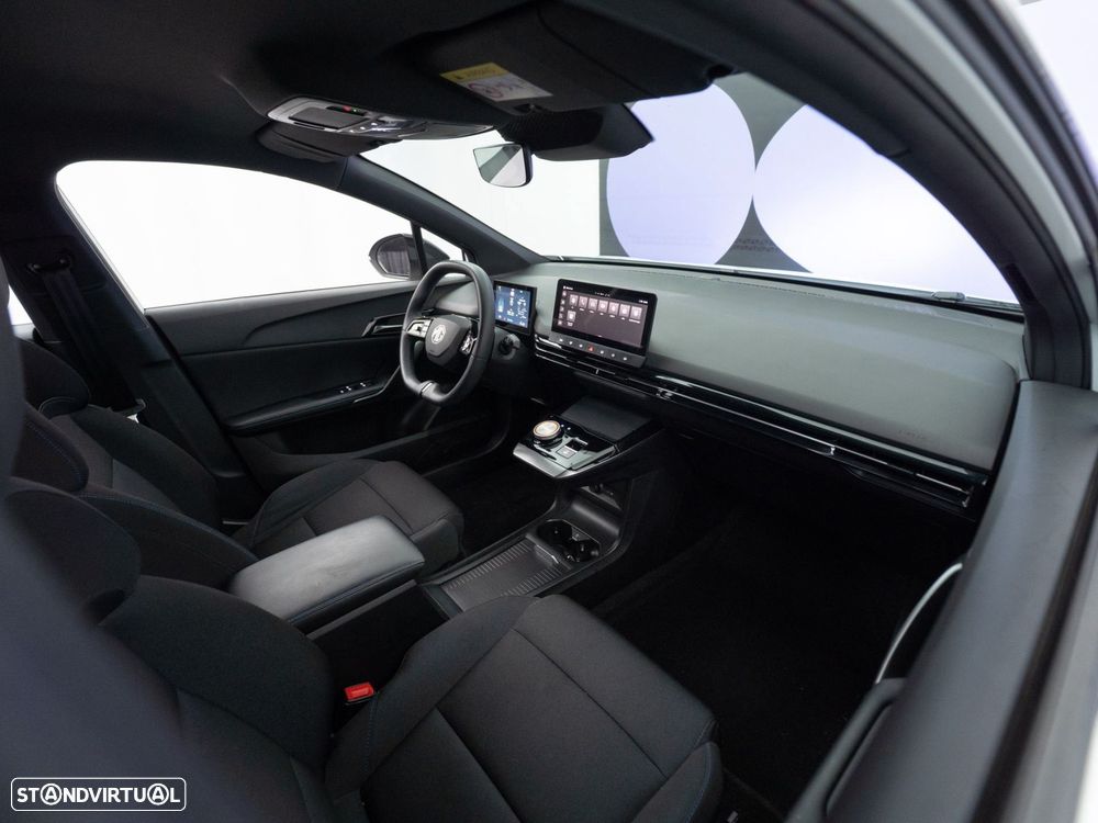 MG MG4 64 kWh Comfort - 33