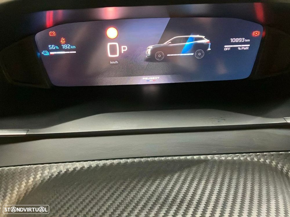 Peugeot e-2008 54 kWh Allure - 12