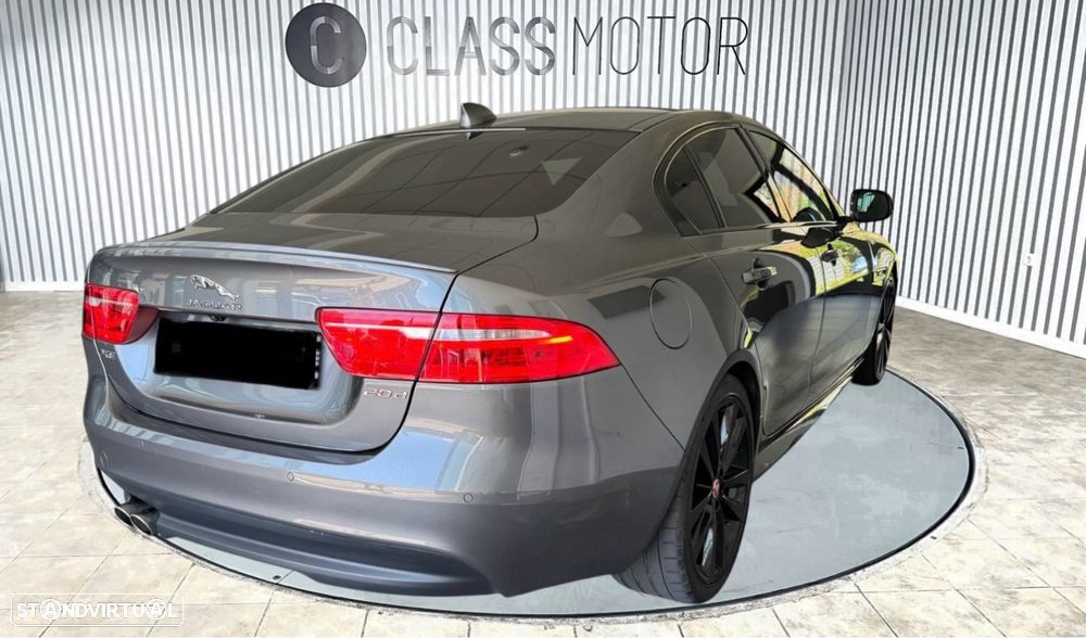 Jaguar XE 2.0 D R-Sport Aut. - 3