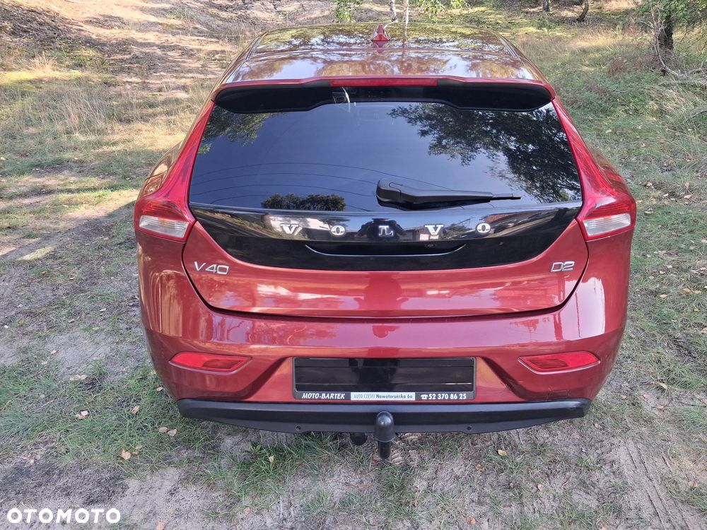 Volvo V40 D2 Momentum - 9