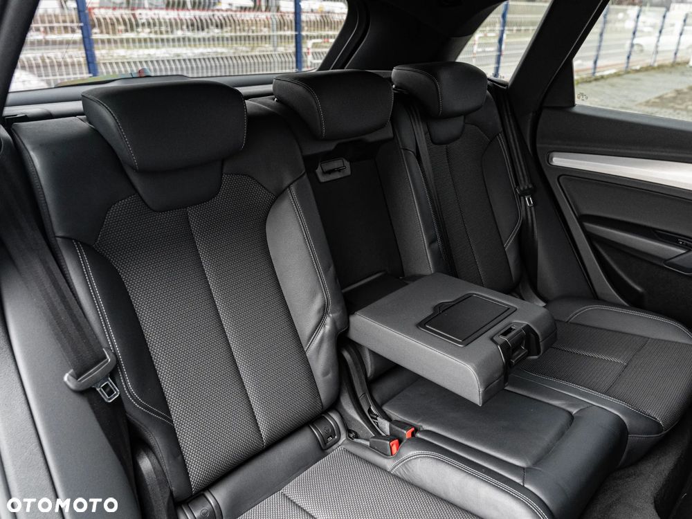 Audi Q5 50 TFSI e Quattro S tronic - 26