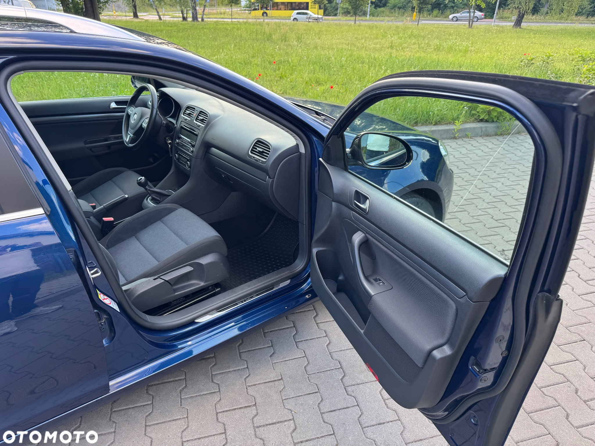 Volkswagen Golf 1.2 TSI BlueMotion Technology MATCH - 16