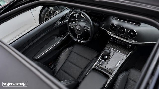 Kia Stinger 2.0 T-GDI GT Line - 5
