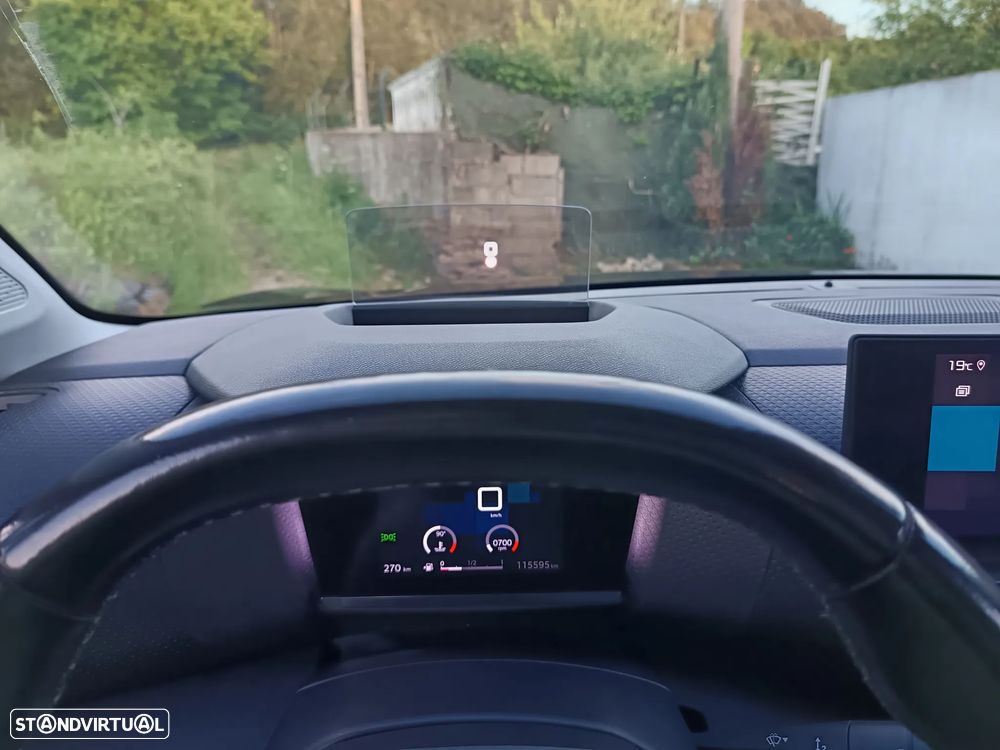 Citroën C4 PureTech 130 Stop&Start SHINE - 17