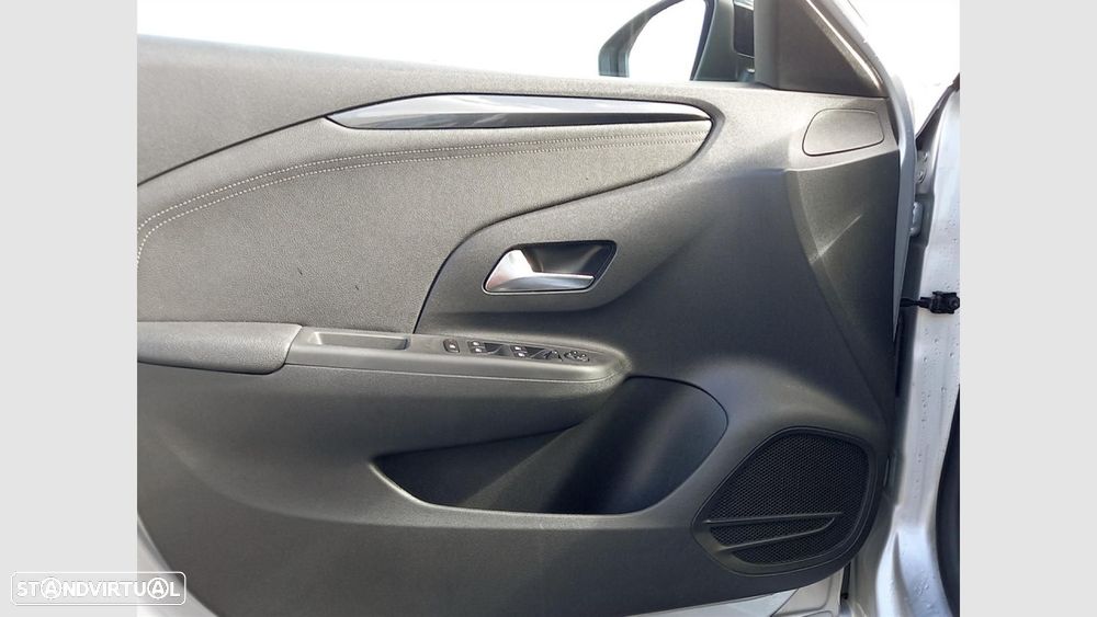 Opel Corsa 1.2 T GS — fotografia 11