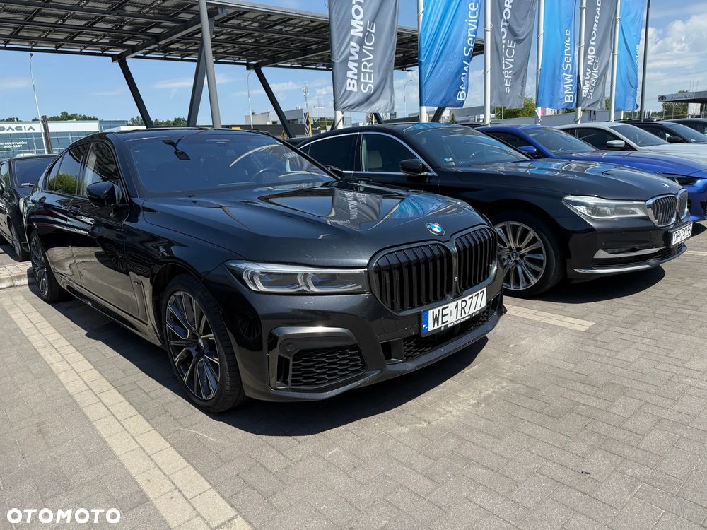 BMW Seria 7 750i xDrive sport - 1