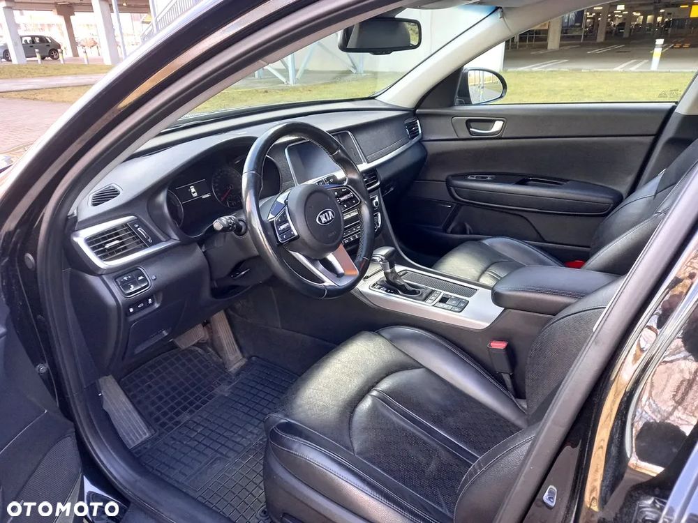 Kia Optima - 6