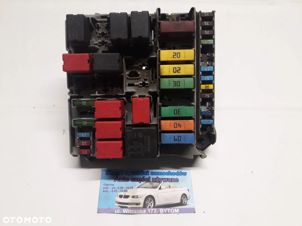 SKRZYNKA BEZPIECZNIKÓW FIAT FIORINO III 1,3 M-JET  51781452 - 1