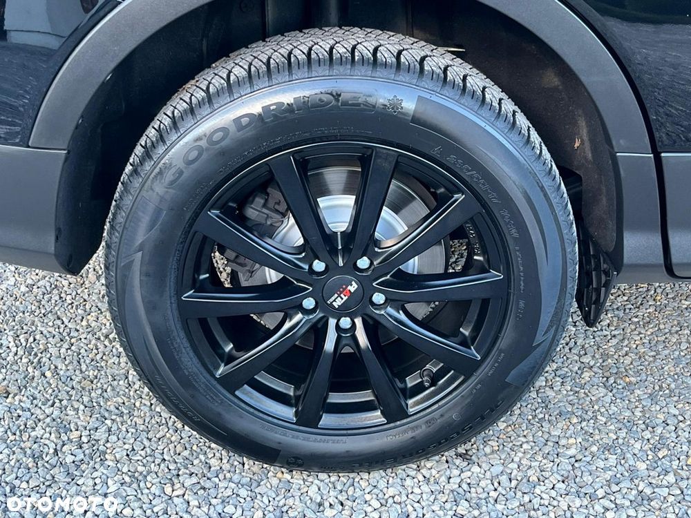 Ford Kuga 1.5 EcoBoost 2x4 Titanium - 25