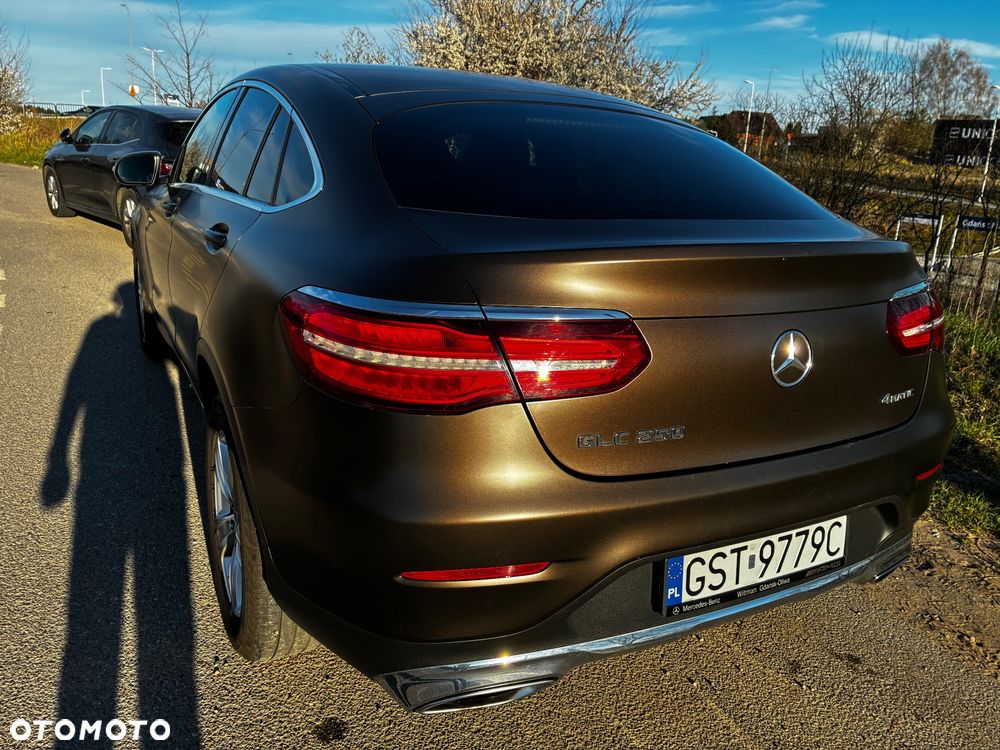 Mercedes-Benz GLC - 11