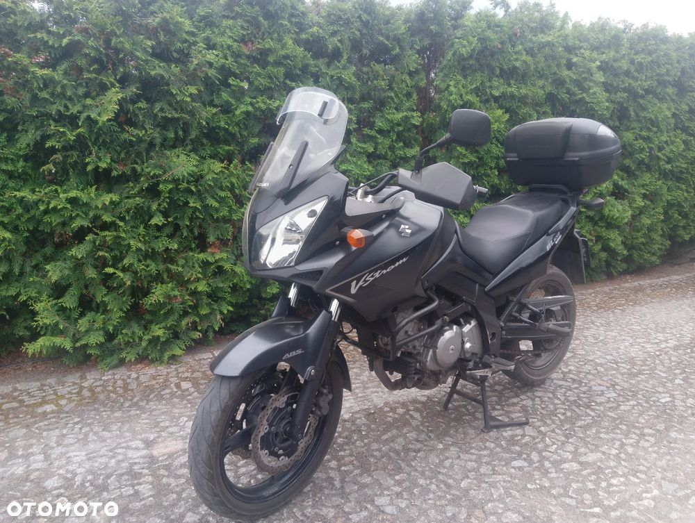 Suzuki V-STROM - 2
