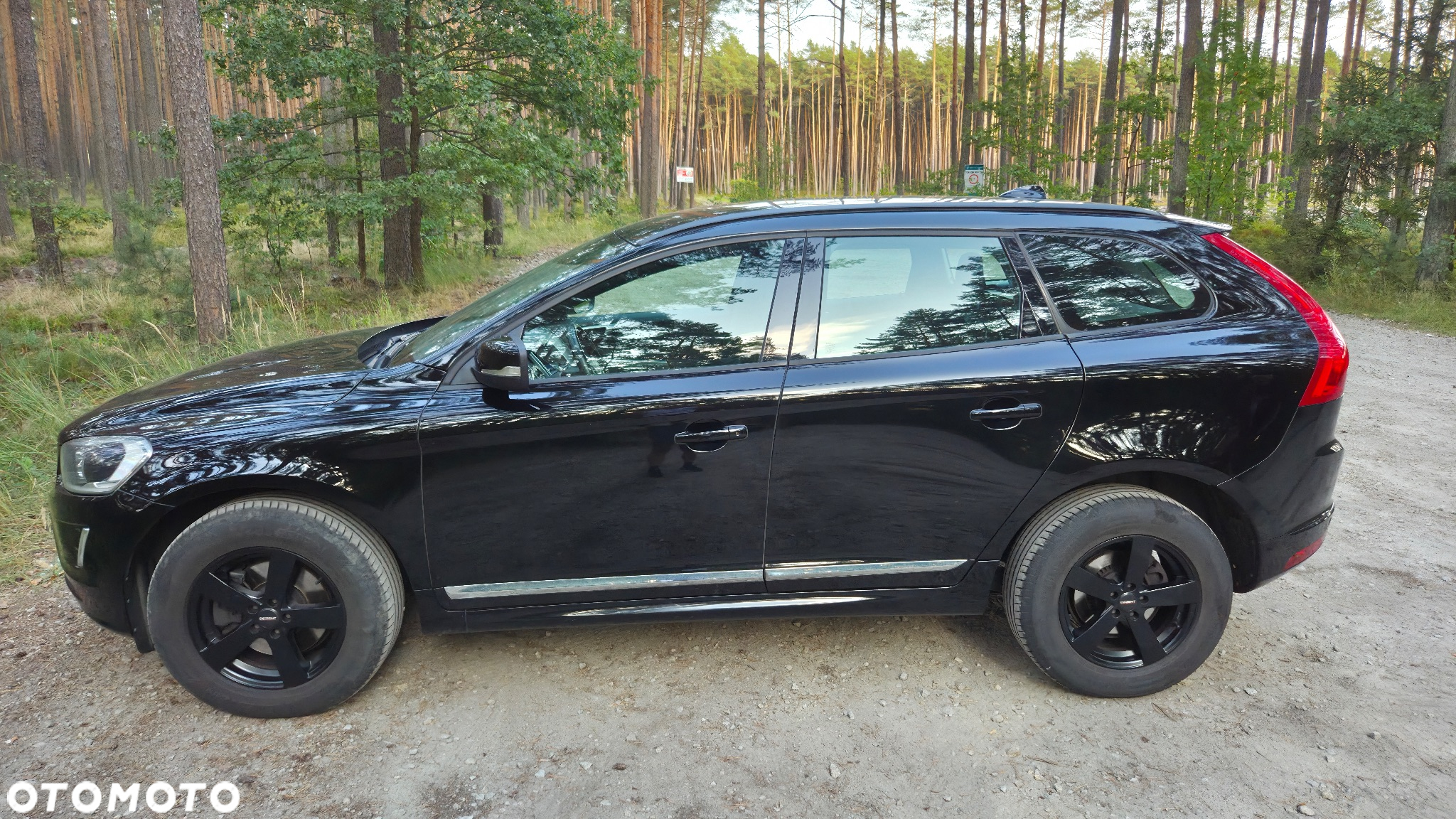 Volvo XC 60 - 4