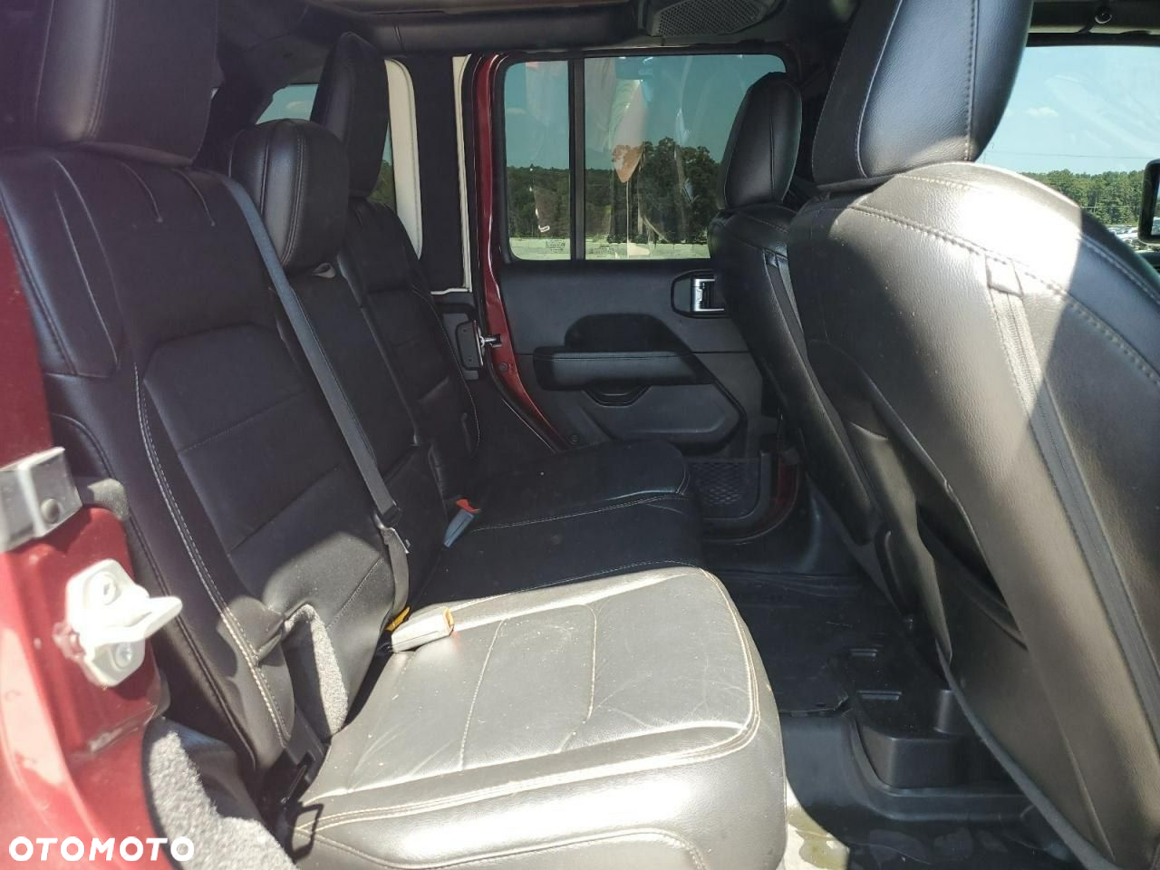 Jeep Wrangler Unlimited GME 2.0 Turbo Sahara - 13