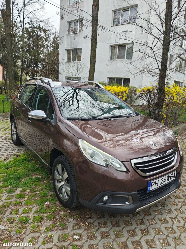 Peugeot 2008 1.2 VTi Allure - 3
