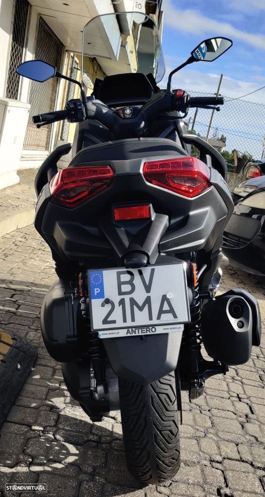 Yamaha X-Max 300 - 9